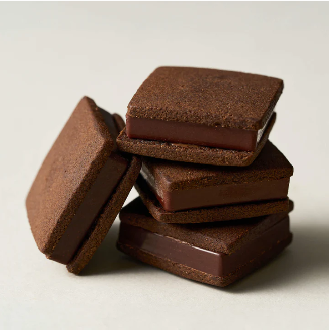 チョコレートサンドクッキー-4種（8粒入）-–-Minimal-Bean-to-Bar-Chocolate--03-25-2025_10_31_PM0